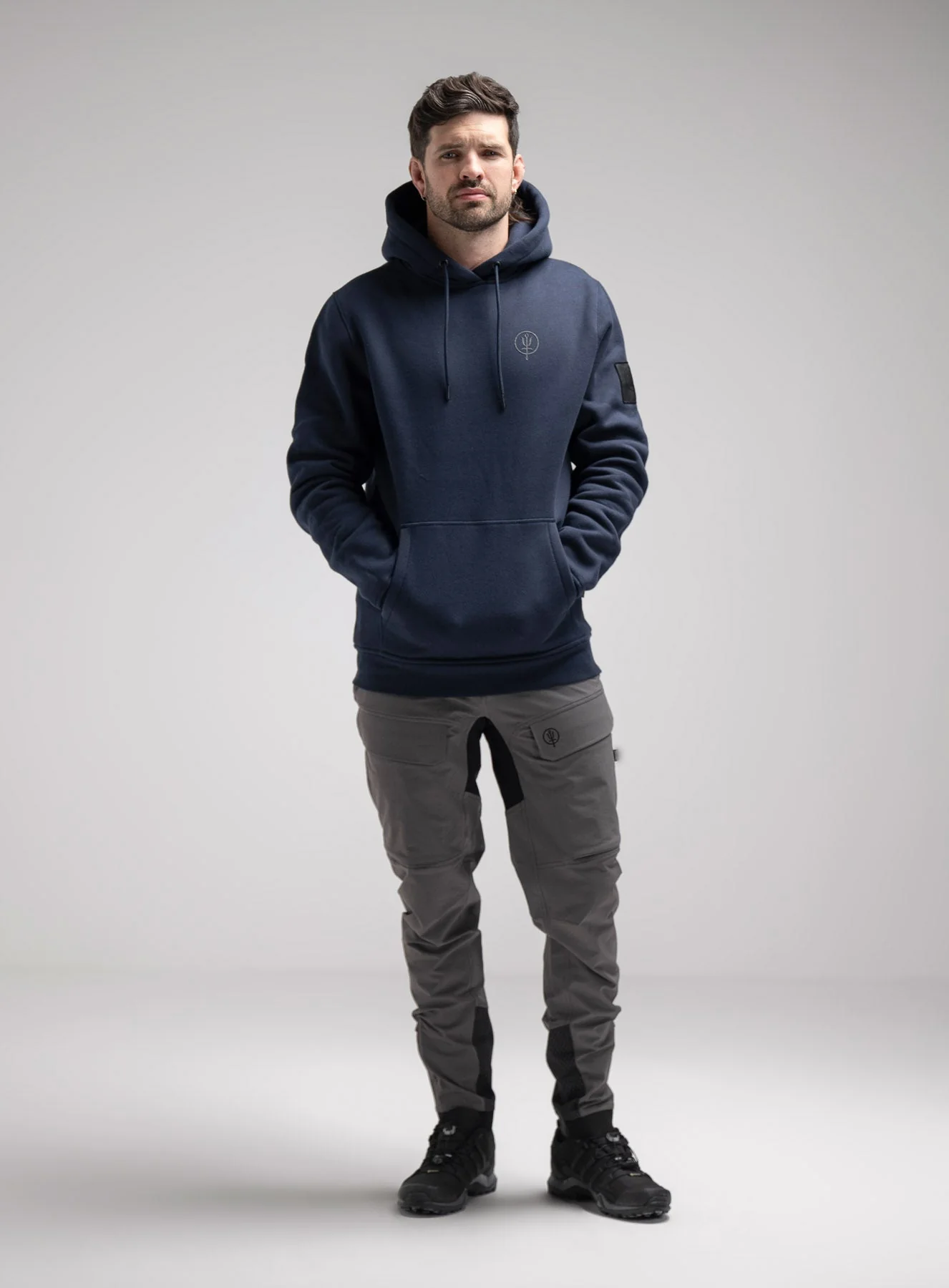 INSIGNIA HOODIE G1 - Image 2